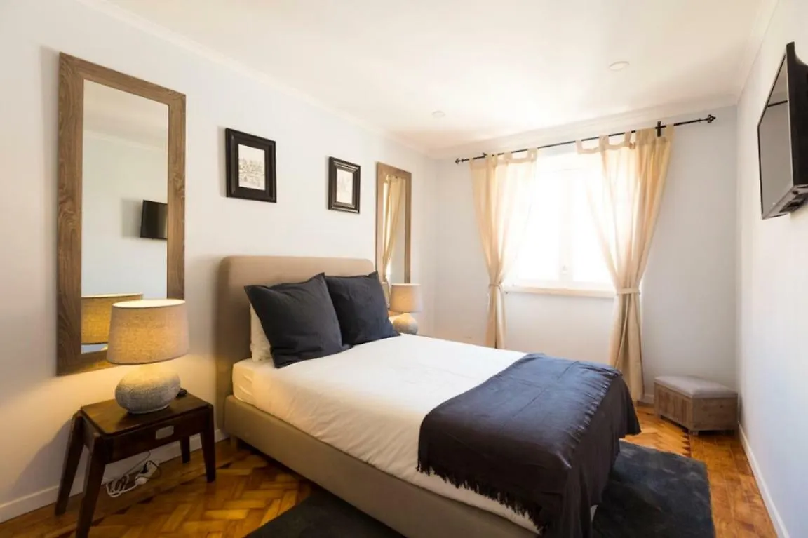 Ola Lisbon - Lapa I Apartment Portugal